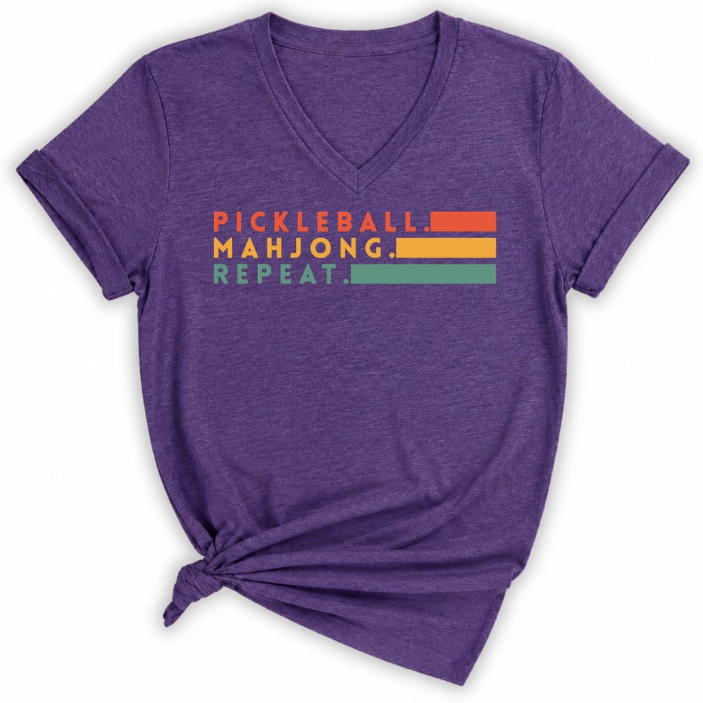 Pickleball Mahjong Lady V-neck