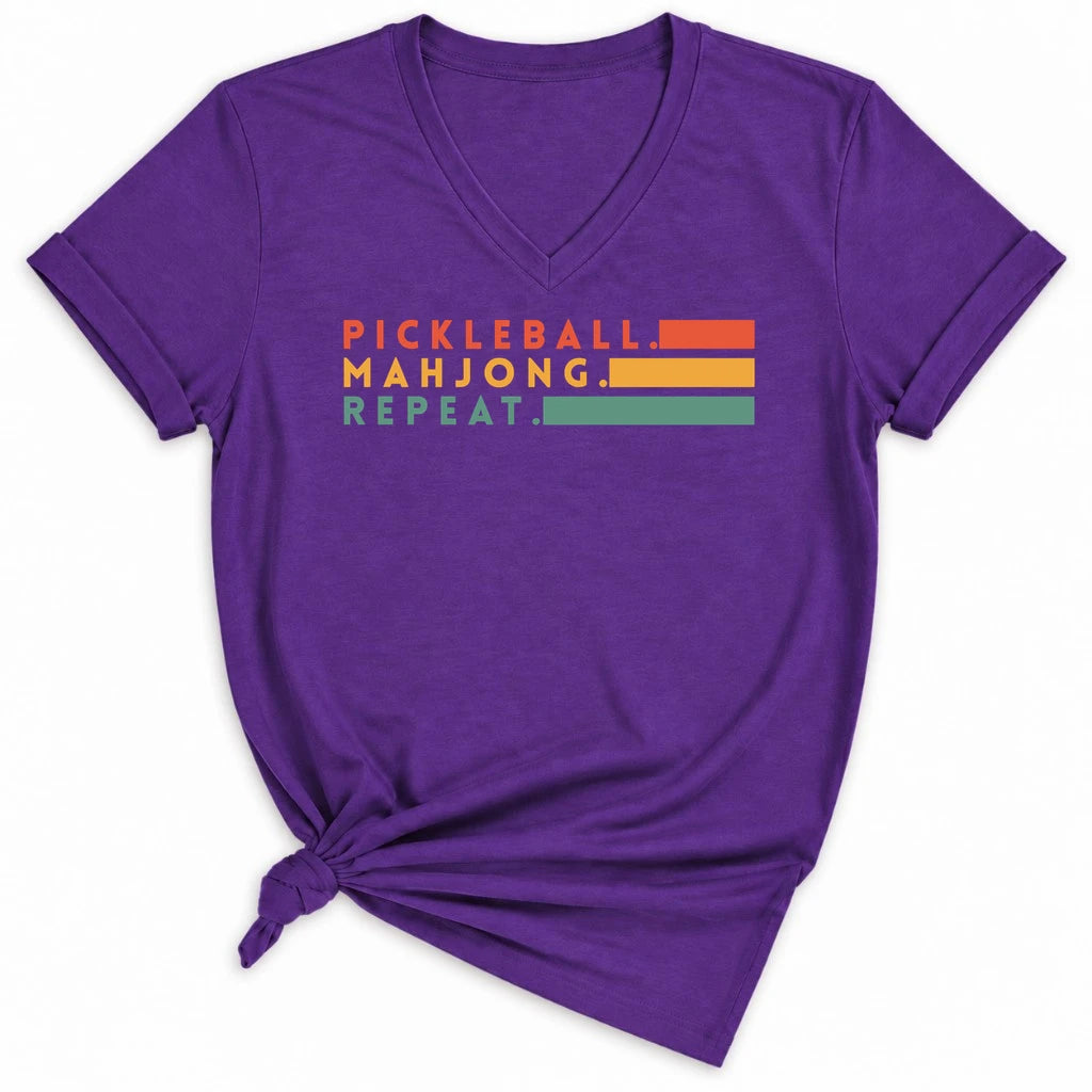 Pickleball Mahjong Lady V-neck